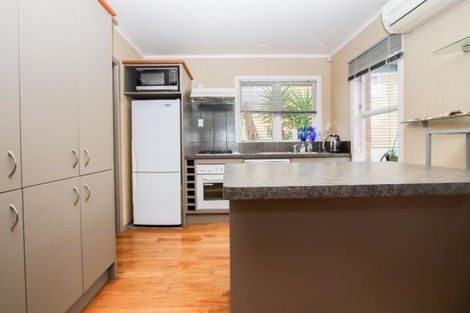 Photo of property in 26 Larnach Street, St Andrews, Hamilton, 3200