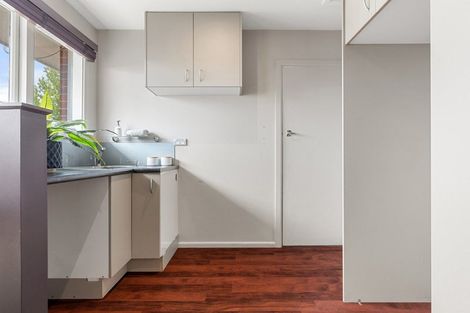 Photo of property in 33 Wingate Street, Redwood, Christchurch, 8051