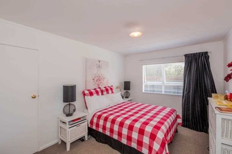 Photo of property in 14a Sussex Street, Levin, 5510