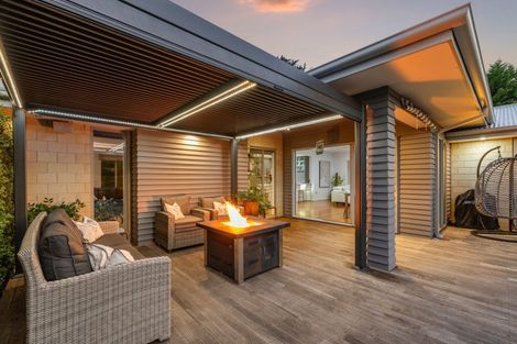 Photo of property in 28 Wilkinsons Road, Harewood, Christchurch, 8051