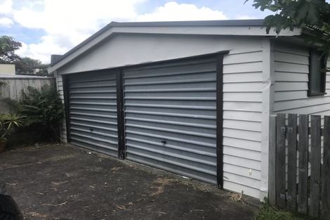 Photo of property in 27 Lambeth Road, Mount Eden, Auckland, 1041