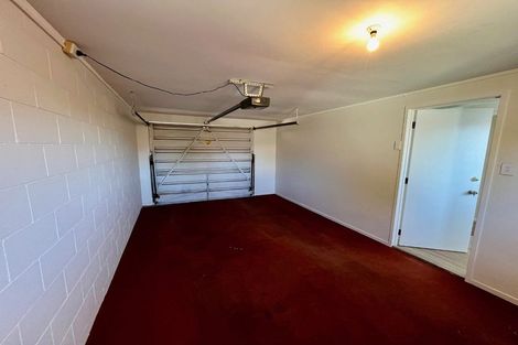 Photo of property in 2/24 Beaumaris Way, Conifer Grove, Takanini, 2112