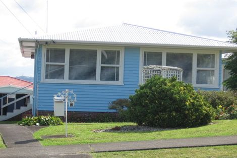 Photo of property in 13 Cardiff Road, Pakuranga, Auckland, 2010