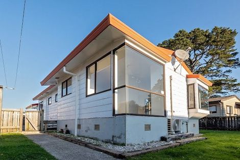 Photo of property in 8a Kingsley Place, Mount Maunganui, 3116