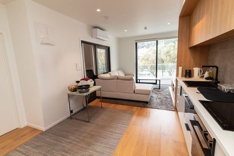 Photo of property in 2/62 Cambridge Terrace, Papatoetoe, Auckland, 2025