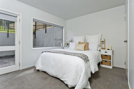 Photo of property in 3 Dunraven Place, Torbay, Auckland, 0630