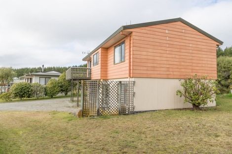 Photo of property in 10 Rowena Crescent, Motuoapa, Turangi, 3382