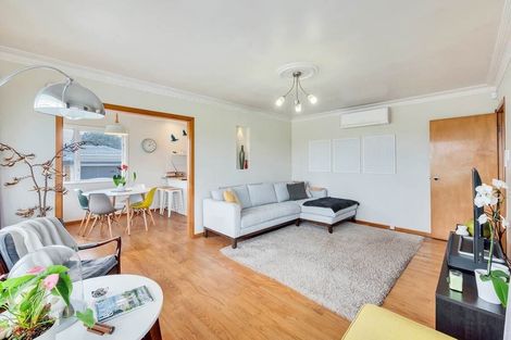 Photo of property in 7 Waitaki Street, Henderson, Auckland, 0612