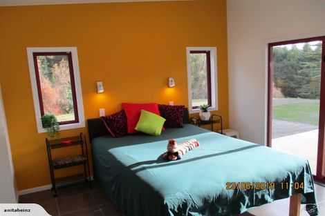 Photo of property in 35 Totara View Road, Wakefield, 7095