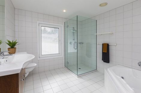 Photo of property in 66 Bengal Drive, Cashmere, Christchurch, 8022