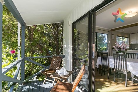 Photo of property in 4 Alanbrooke Place, Karori, Wellington, 6012