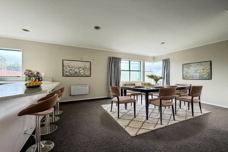 Photo of property in Mt Carmel Mews, 1/9 Arawa Road, Hataitai, Wellington, 6021