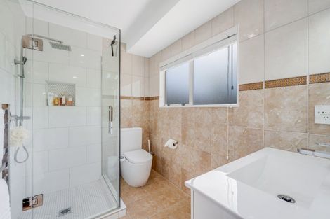 Photo of property in 34 Ambleside Drive, Northpark, Auckland, 2013