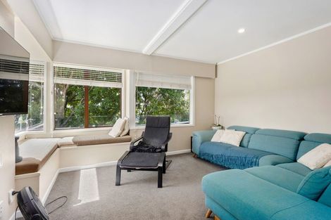 Photo of property in 12 Braemar Road, Rothesay Bay, Auckland, 0630