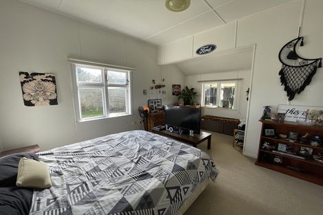 Photo of property in 37 Tasman Road, Otaki Beach, Otaki, 5512