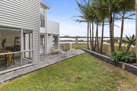 Photo of property in 17e Pakuranga Road, Pakuranga, Auckland, 2010