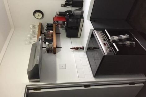 Photo of property in 33 Vagues Road, Northcote, Christchurch, 8052