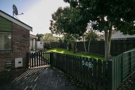 Photo of property in 54b Williams Street, Cambridge, 3434