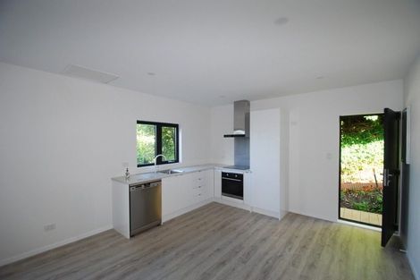 Photo of property in 6a Rangiora Avenue, Kaiwharawhara, Wellington, 6035