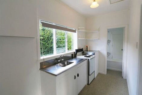 Photo of property in 34 Evans Road, Glen Eden, Auckland, 0602