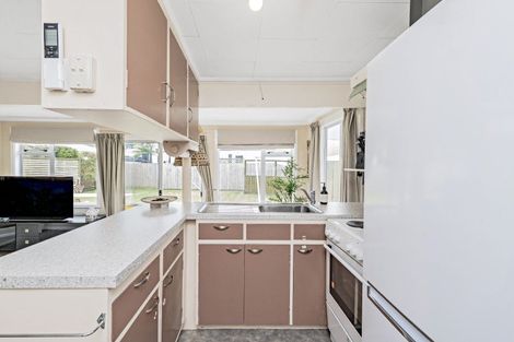 Photo of property in 29 Reserve Road, Waikuku Beach, 7473