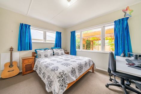 Photo of property in 1 Peel Place, Wainuiomata, Lower Hutt, 5014
