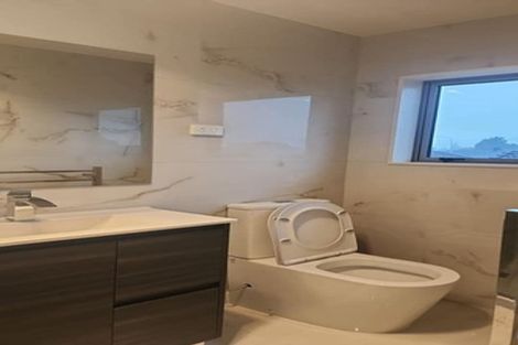 Photo of property in 2/55 Swaffield Road, Papatoetoe, Auckland, 2025