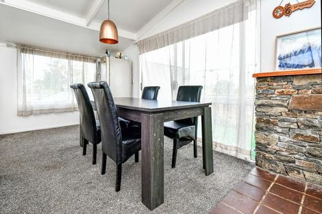 Photo of property in 13 Lismore Place, Papatoetoe, Auckland, 2025