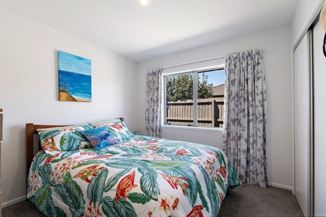 Photo of property in 38 Luxembourg Crescent, Halswell, Christchurch, 8025