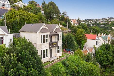 Photo of property in 143 Queen Street, North Dunedin, Dunedin, 9016