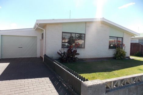 Photo of property in 22 Liverpool Street, Whanganui, 4500