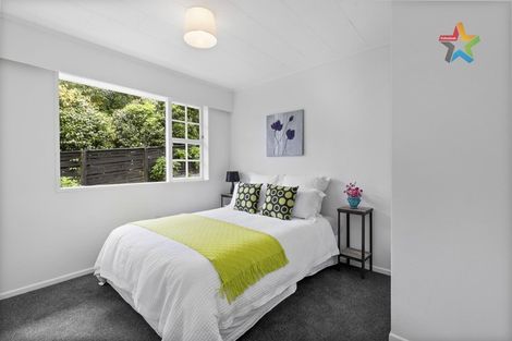 Photo of property in 2 Waipounamu Drive, Kelson, Lower Hutt, 5010