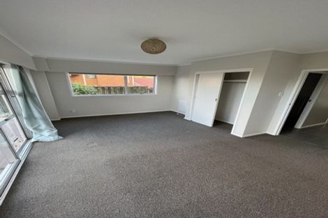 Photo of property in 5/60 West Coast Road, Glen Eden, Auckland, 0602