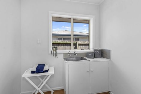 Photo of property in 1/124 Harris Crescent, Papanui, Christchurch, 8053