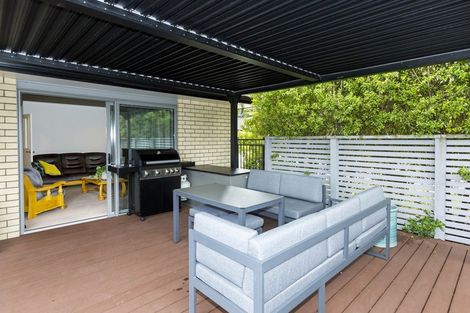 Photo of property in 94 Riverstone Drive, Riverstone Terraces, Upper Hutt, 5018