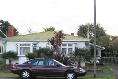 Photo of property in 2 Hall Lane, Frankton, Hamilton, 3204