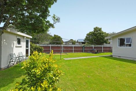 Photo of property in 14 California Drive, Totara Park, Upper Hutt, 5018