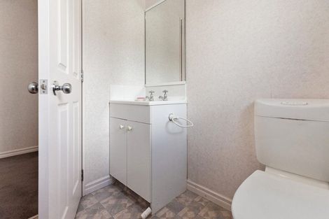 Photo of property in 18 Rosberg Place, Mount Maunganui, 3116