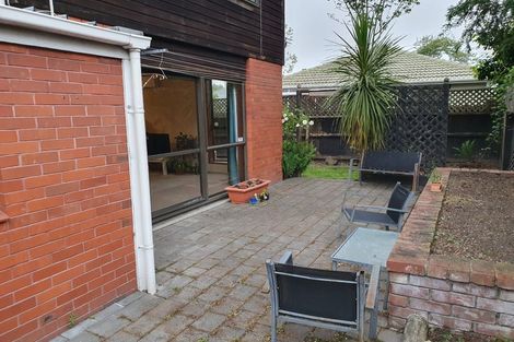 Photo of property in 2a Coles Place, St Albans, Christchurch, 8014