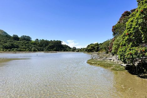 Photo of property in 56 Totara Avenue, Collingwood, 7073