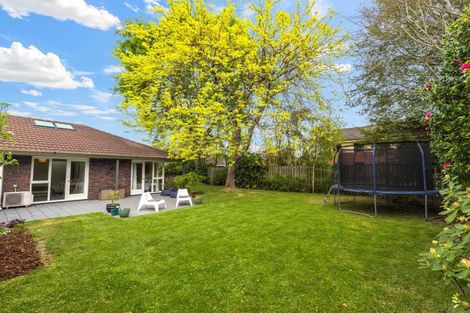 Photo of property in 103b Waimairi Road, Ilam, Christchurch, 8041