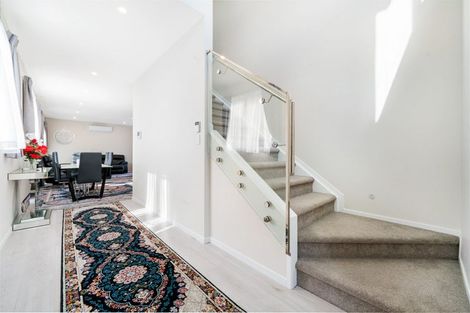 Photo of property in 47d Bruce Mclaren Road, Henderson, Auckland, 0612