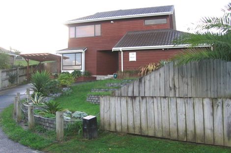 Photo of property in 7 Jacinta Grove, Swanson, Auckland, 0612