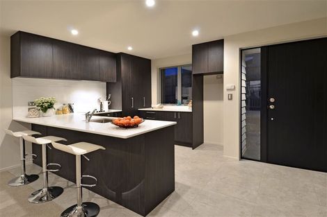 Photo of property in 182 Sunset Road, Unsworth Heights, Auckland, 0632