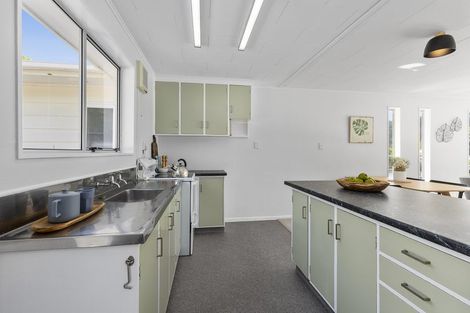 Photo of property in 25 Yarrow Place, Papakowhai, Porirua, 5024