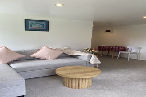 Photo of property in 244 Point View Drive, East Tamaki Heights, Auckland, 2016