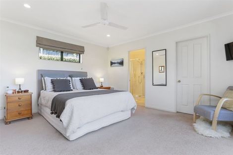 Photo of property in 52 Highfields Terrace, Henderson, Auckland, 0612