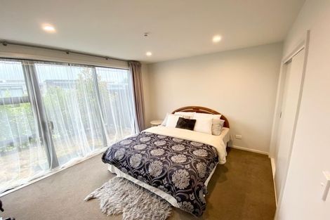 Photo of property in 32 Liberation Road, Papakura, 2110