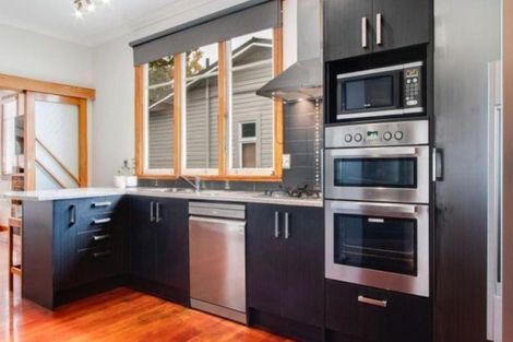 Photo of property in 215 Park Road North, Parkvale, Hastings, 4122