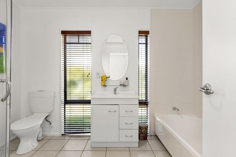 Photo of property in 46 Grantston Drive, Pyes Pa, Tauranga, 3112